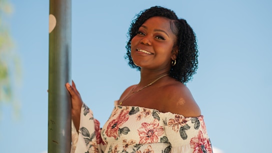 "Stomia latem. Właściwa pielęgnacja i dieta."